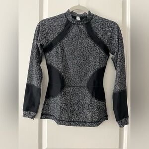 ❌SOLD❌ Lululemon Rash Guard Long Sleeve